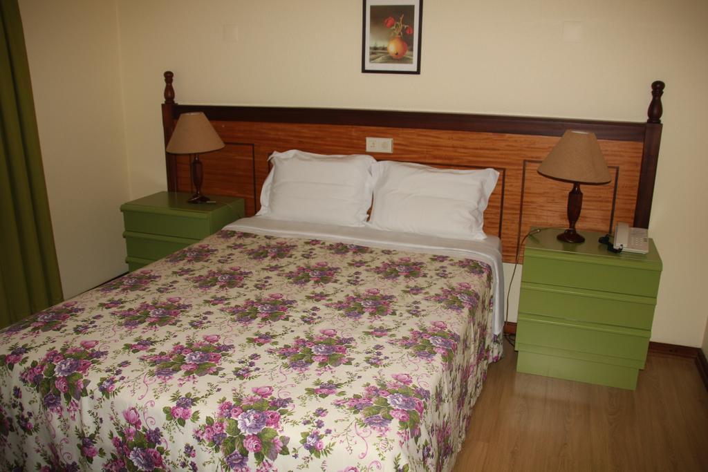 Hotel Joao Capela Aveiro Ruang foto