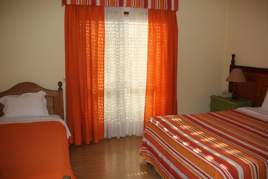 Hotel Joao Capela Aveiro Ruang foto